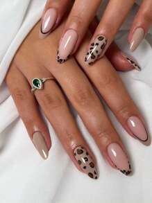 Medium Almond Press On Nails Leopard Press-On Nails