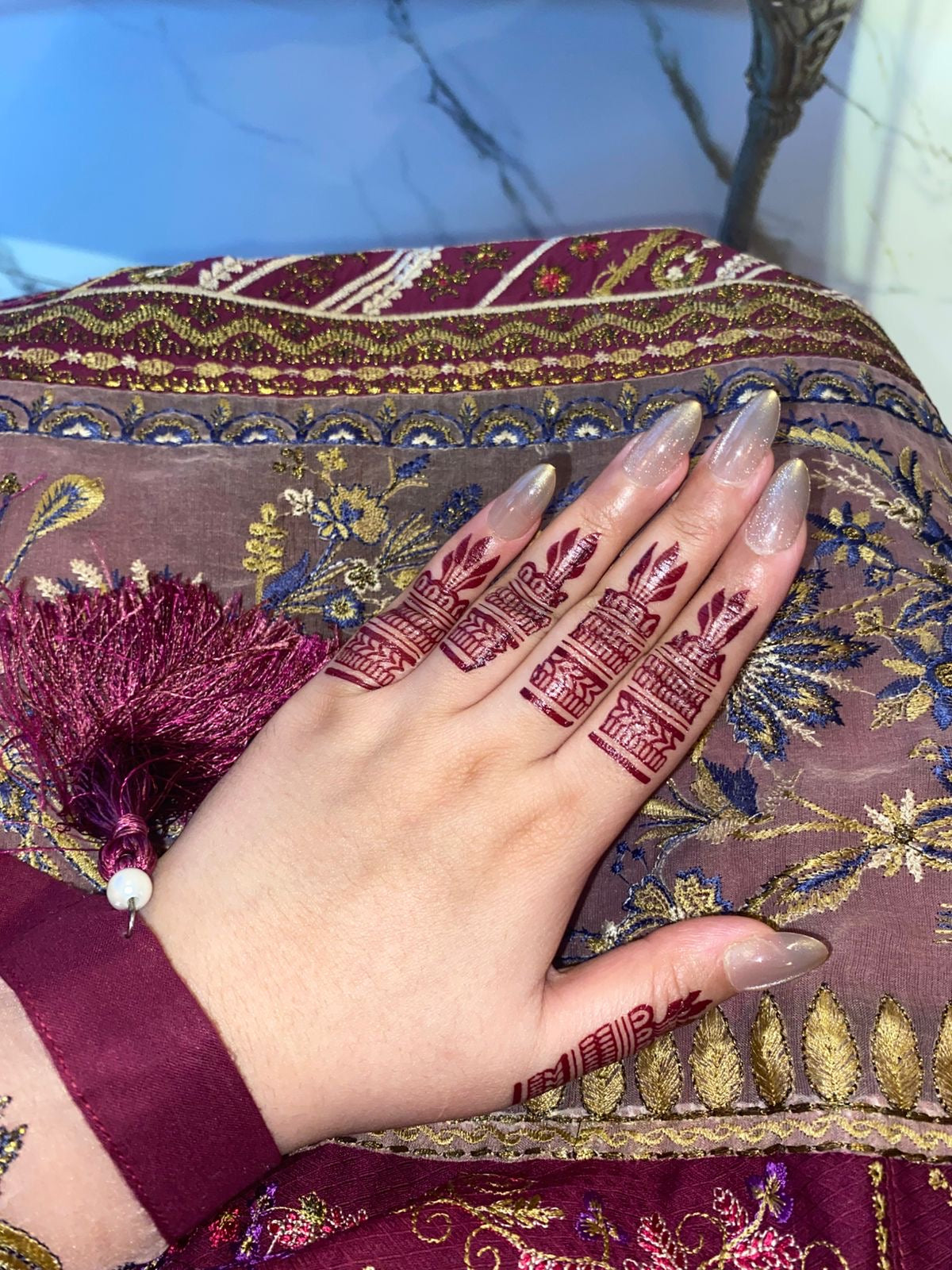Shimmery Pink French Cat eye Press ons