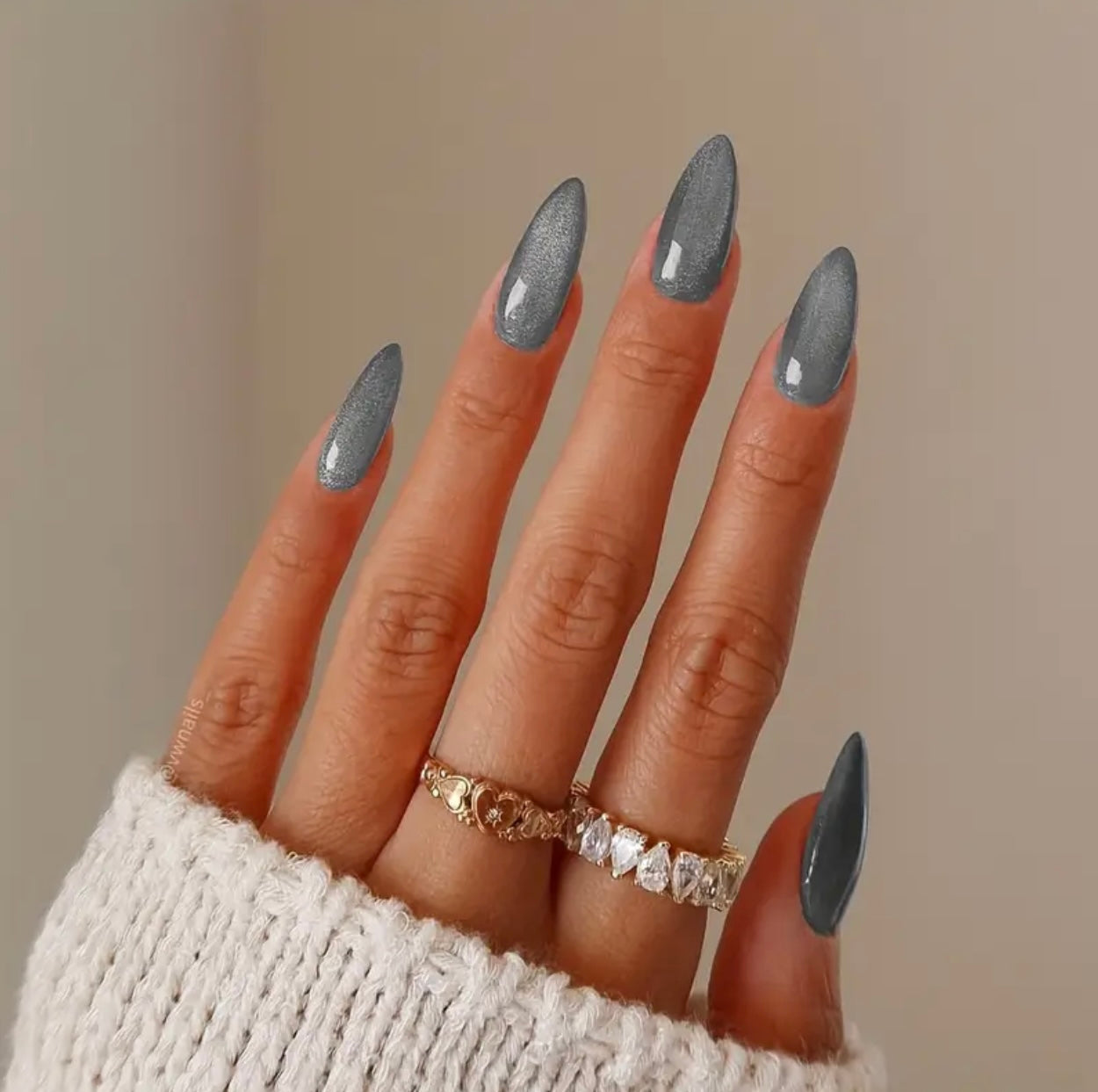 Long Almond Shimmer Grey Cat Eye Press ons