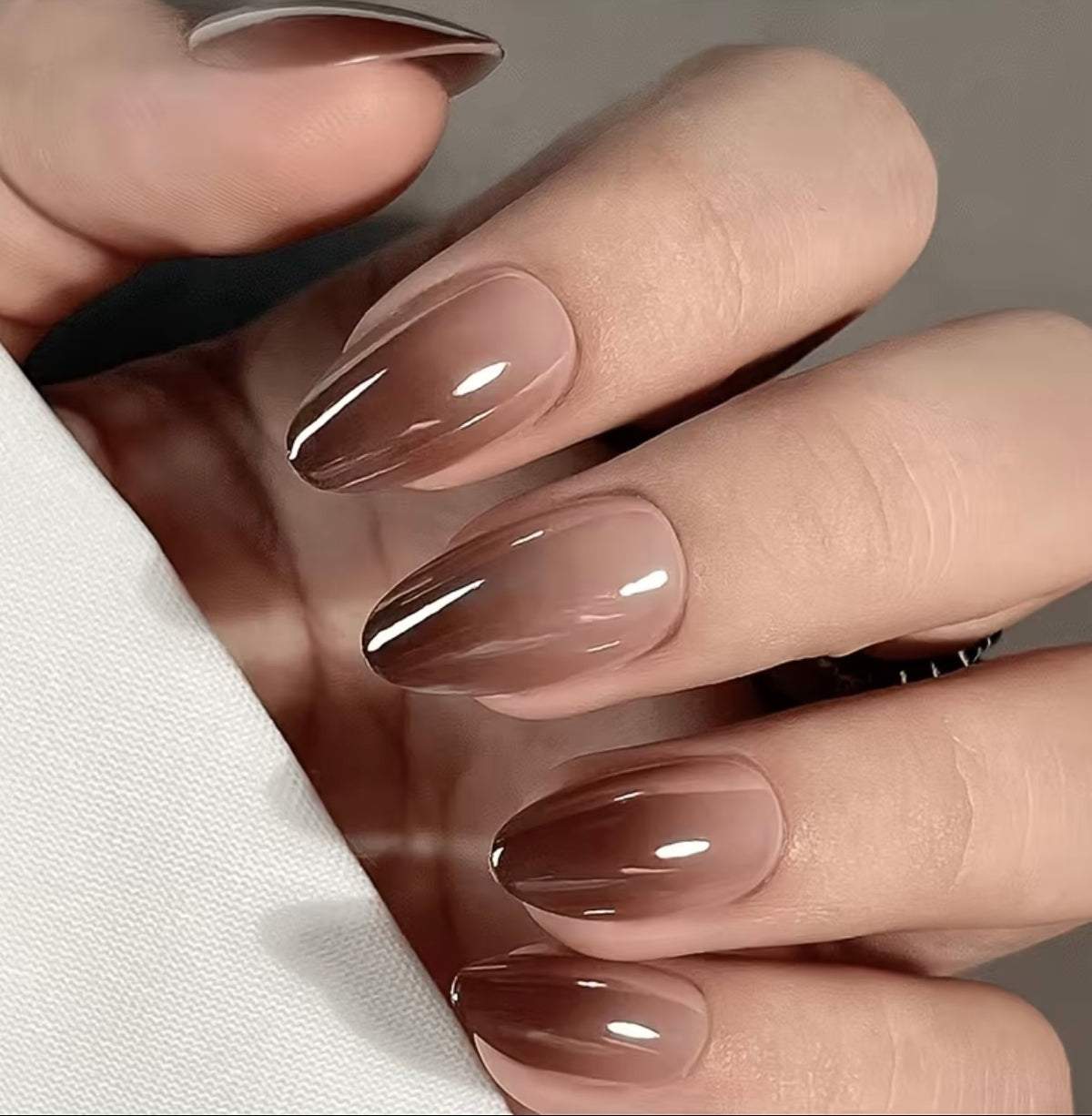 Trendy Fall Style Ombre Almond Shape Press-ons
