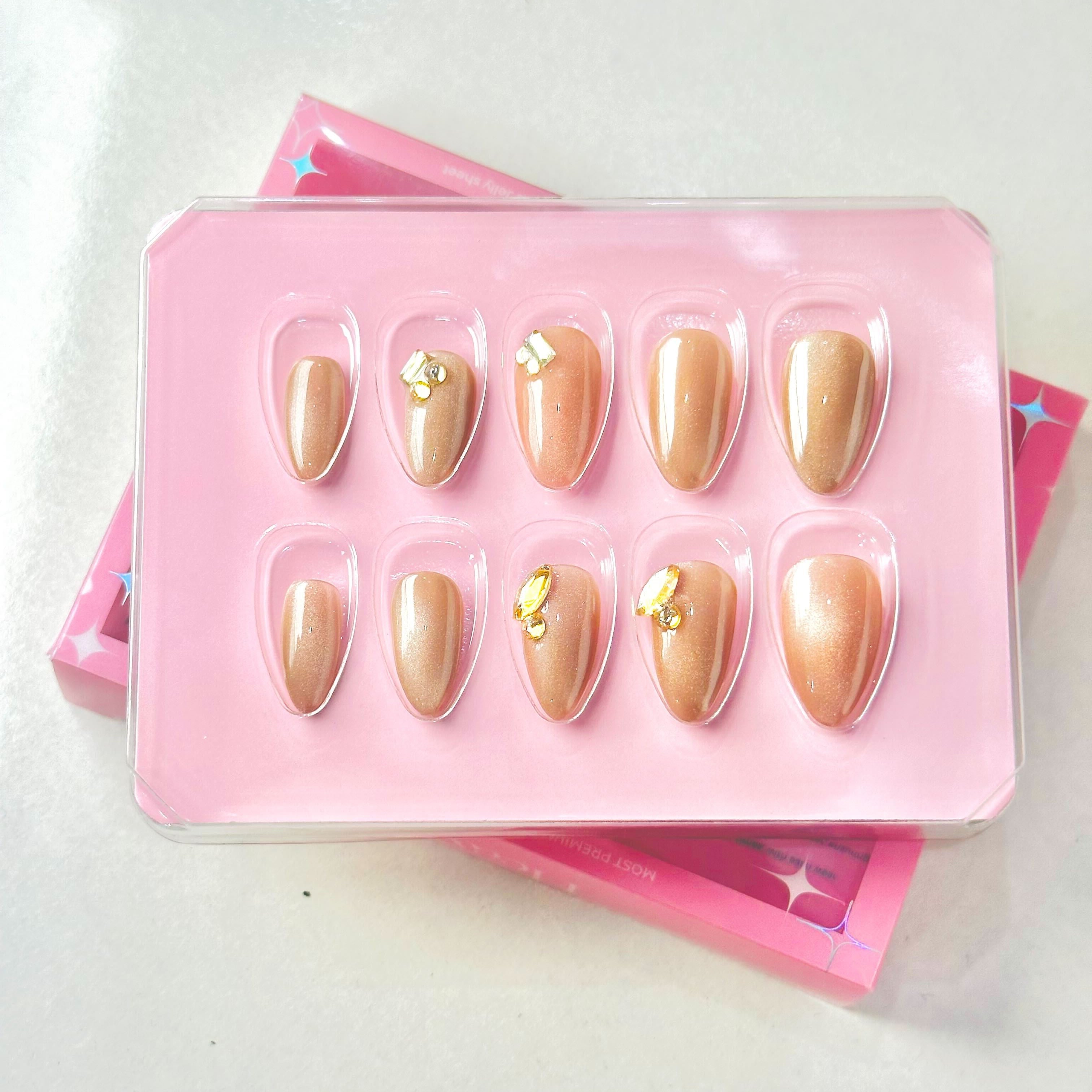 Handmade Nails 001 - Rhinestone Cat-Eye