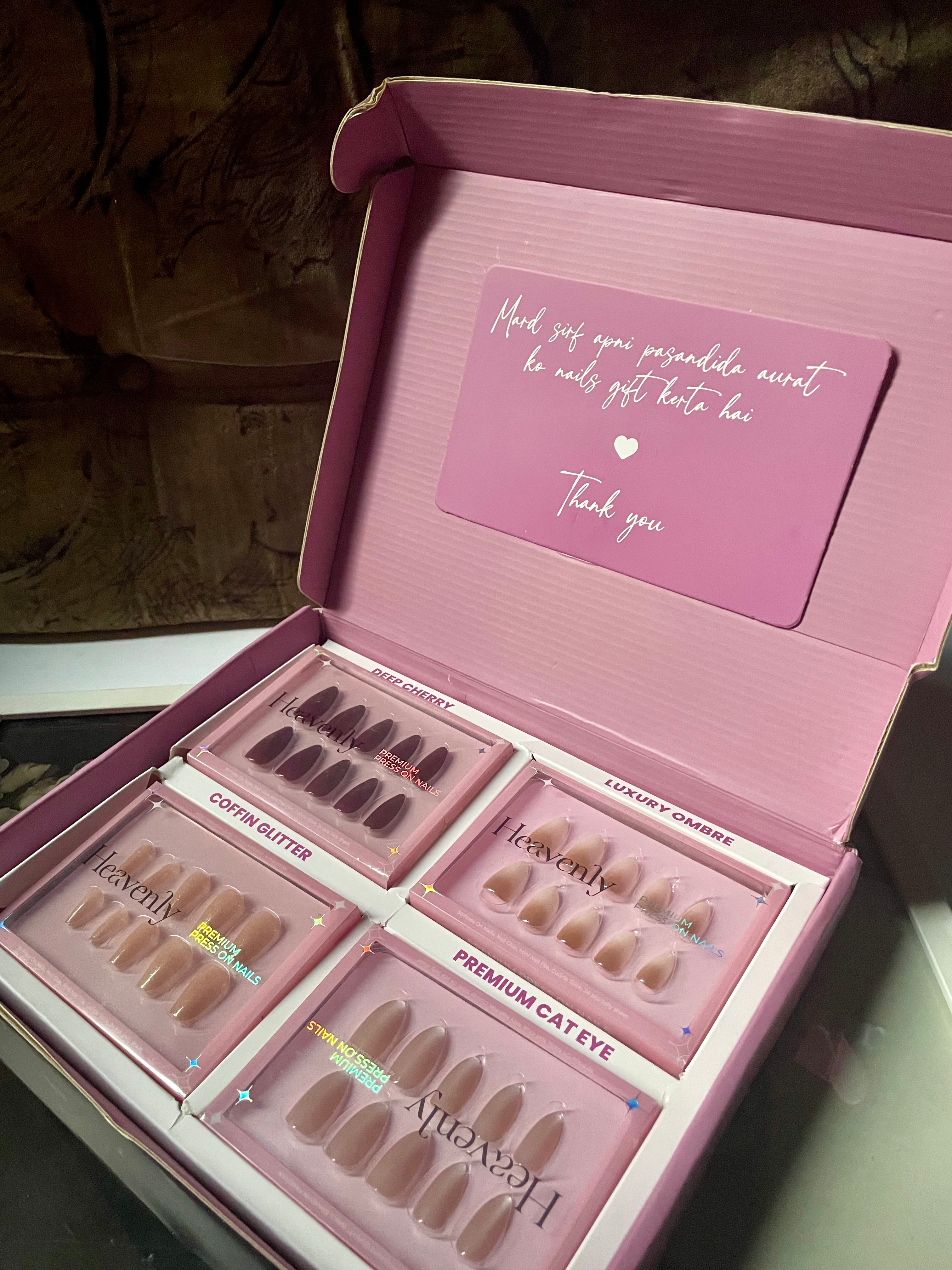 Heavenly X Pasandida Aurat Gift Box