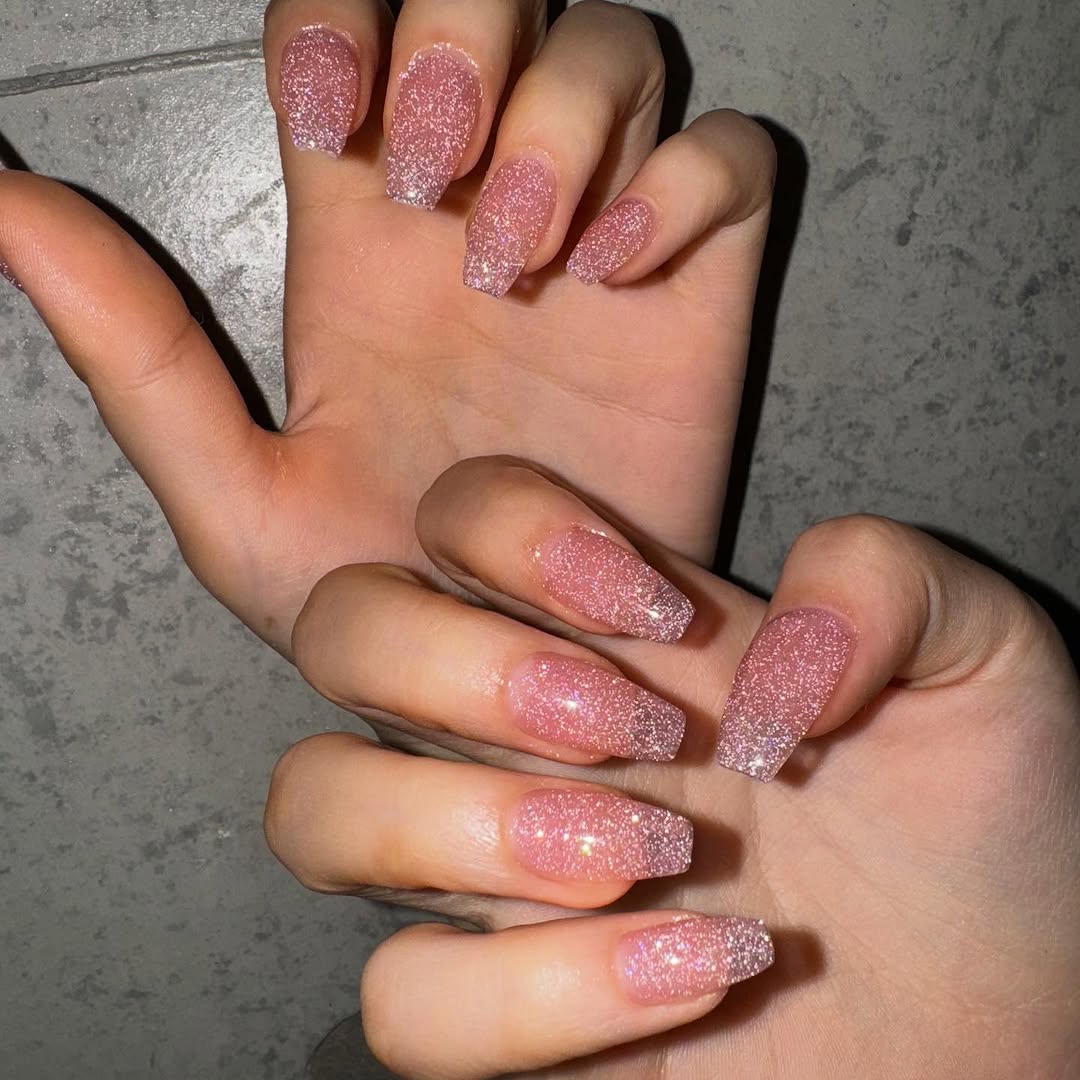 Short Coffin Pink Glitter Pressons