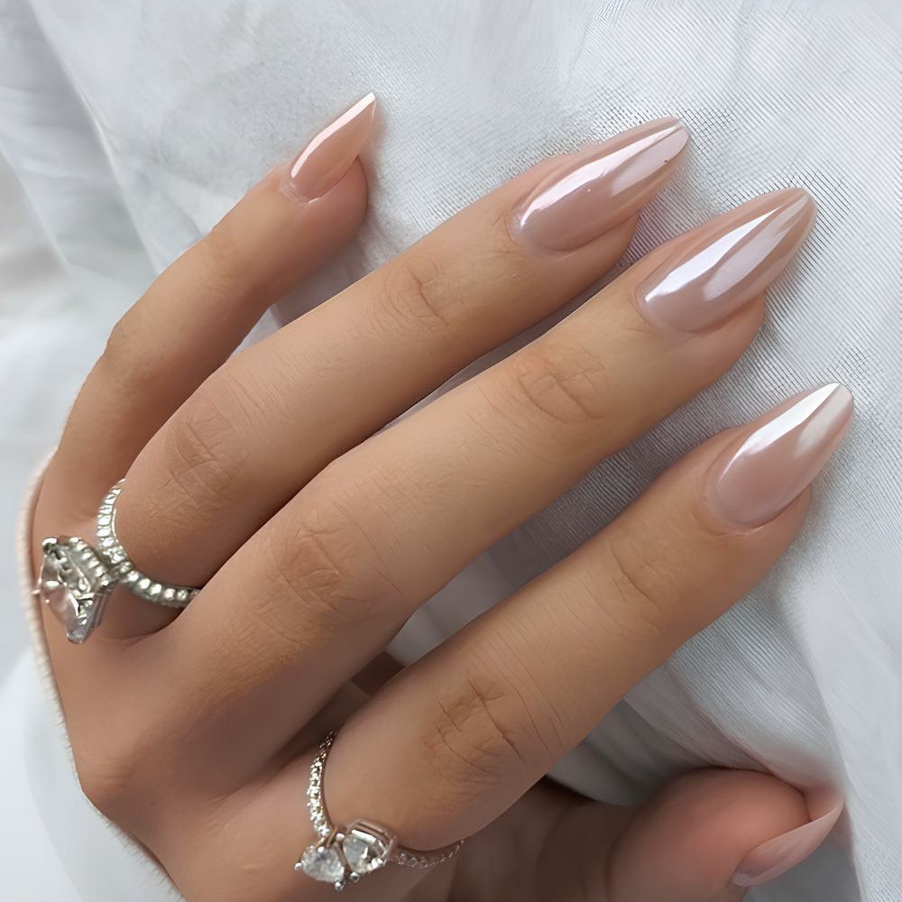 Hailey Gold Chrome Almond Press ons