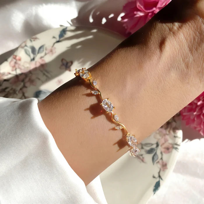 Tulip Bracelet by Heavenly