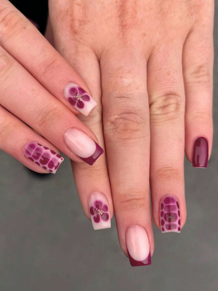 Square Flower Nail Design French Acrylic Press-On Nails